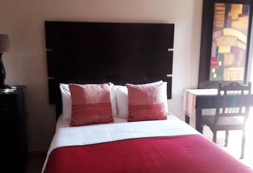 Pension Sunset Ridge Guest House