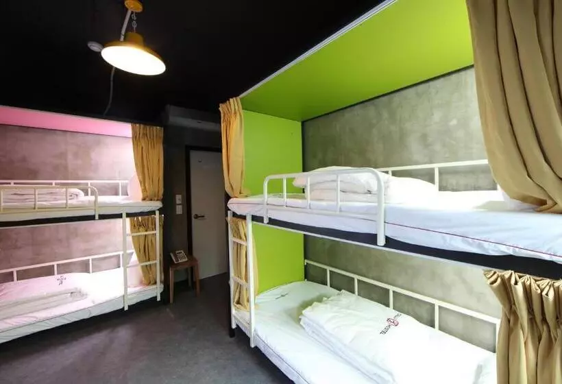 Calli Hostel