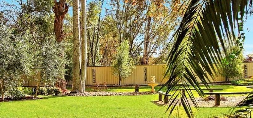 Elizas On The Murray