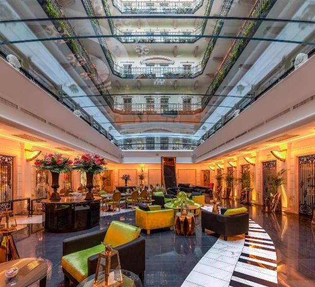 Aria Hotel Budapest By Library Hotel Collection