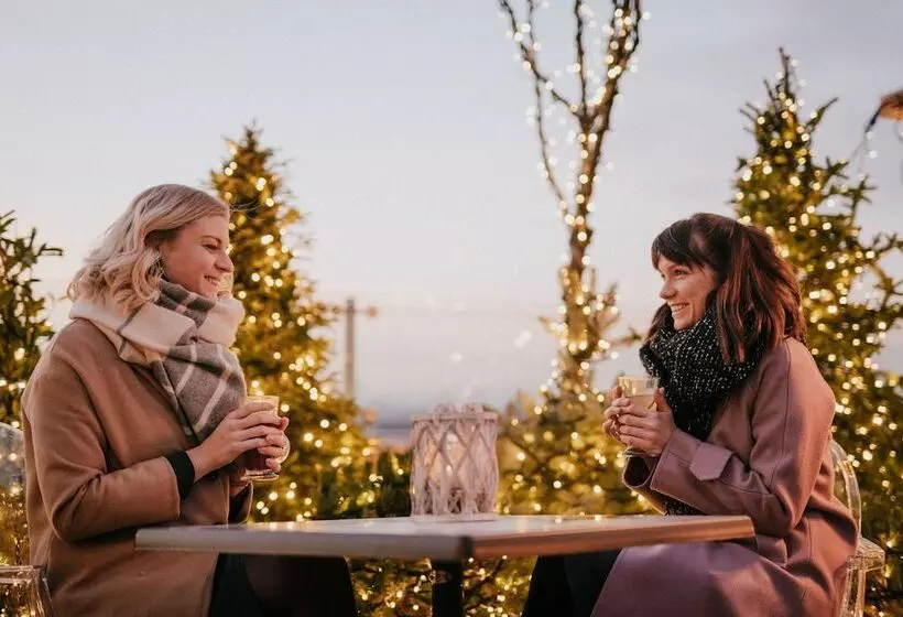 Aria Hotel Budapest By Library Hotel Collection