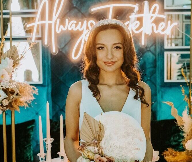 Aria Hotel Budapest By Library Hotel Collection