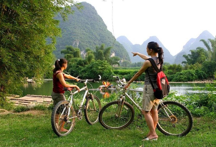 Отель Battambang Resort