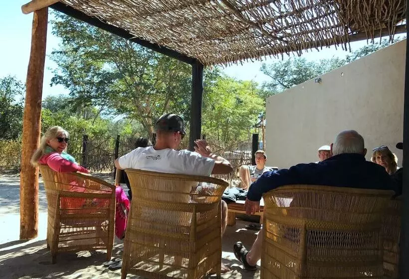 هتل Gwango Elephant Lodge