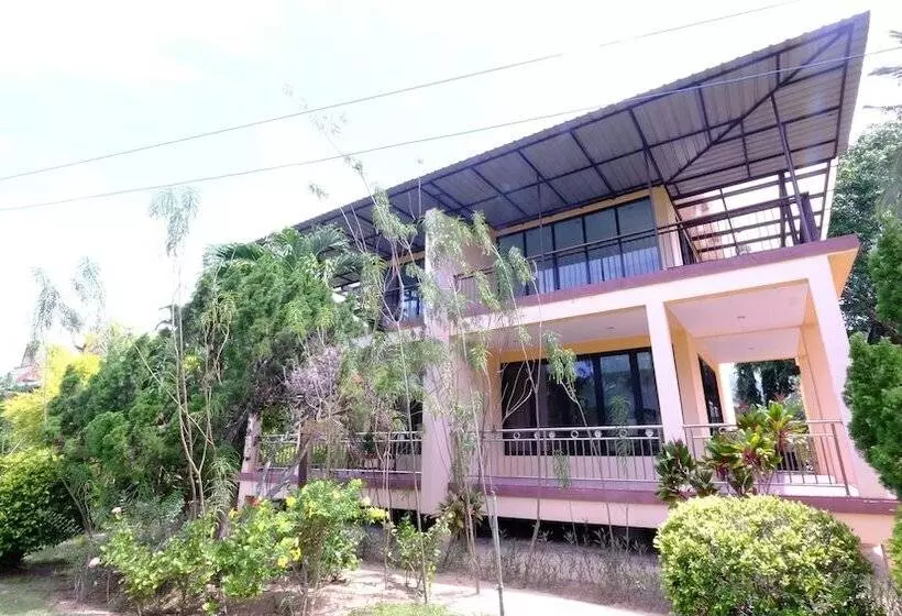 هتل Lolita Bungalow