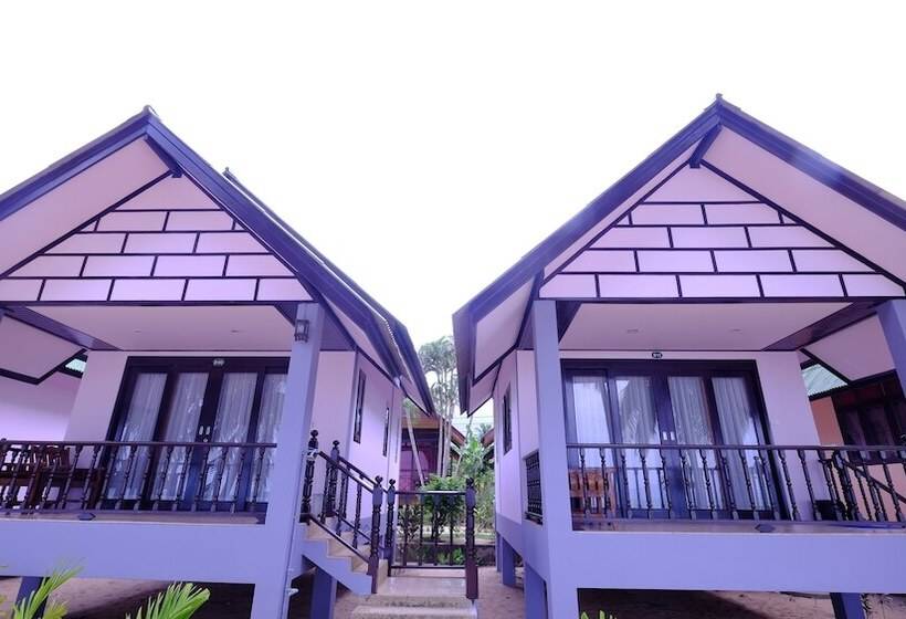 هتل Lolita Bungalow