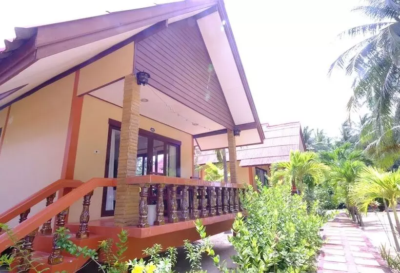 هتل Lolita Bungalow