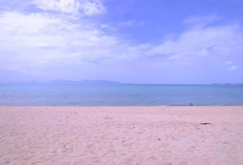 هتل Lolita Bungalow