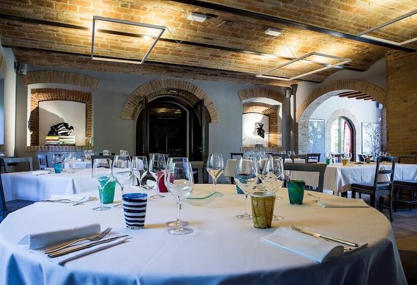 ホテル Relais Cascina Scottina