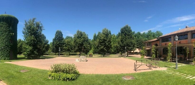 ホテル Relais Cascina Scottina