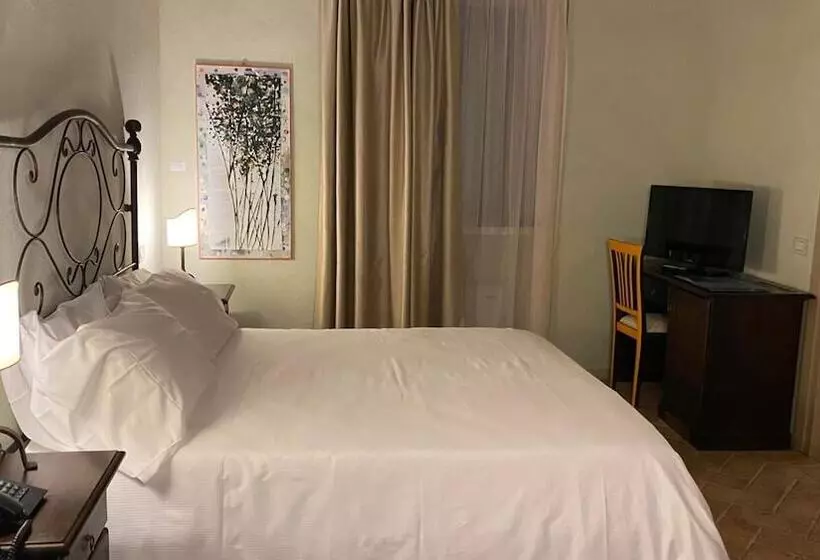 Отель Relais Cascina Scottina