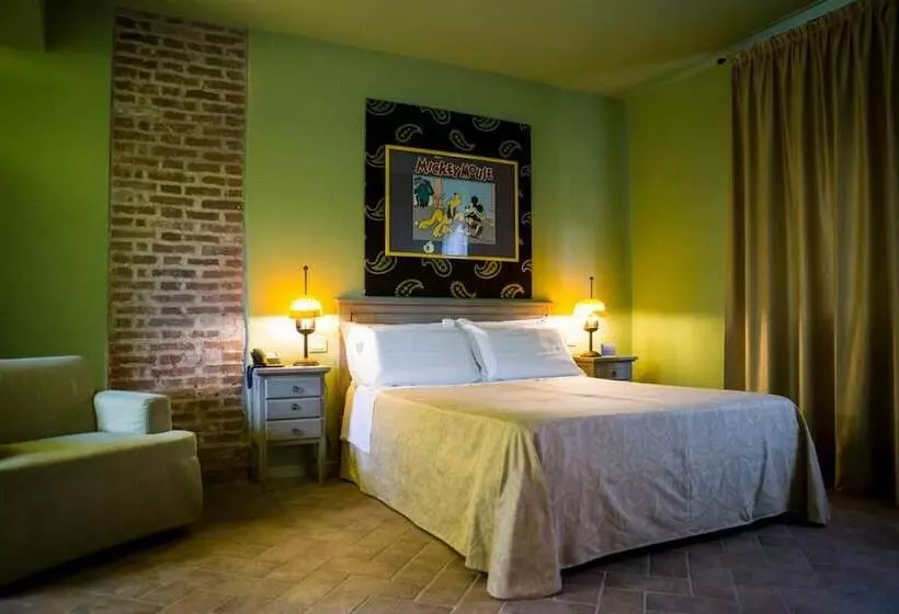 Отель Relais Cascina Scottina