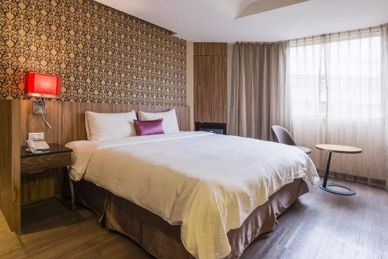 هتل 欣欣時尚旅店松山站