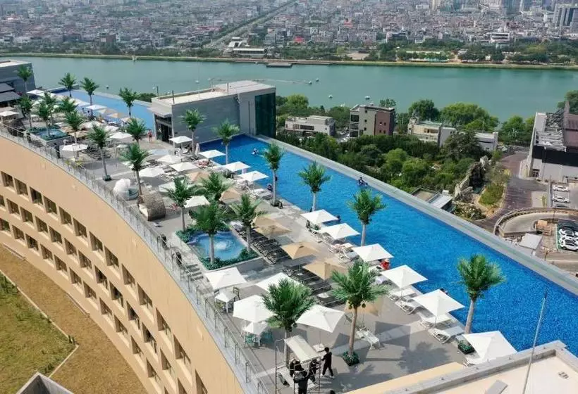 בית מלון כפרי Susung Spa Resort