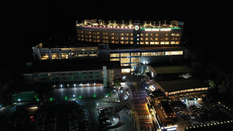 בית מלון כפרי Susung Spa Resort