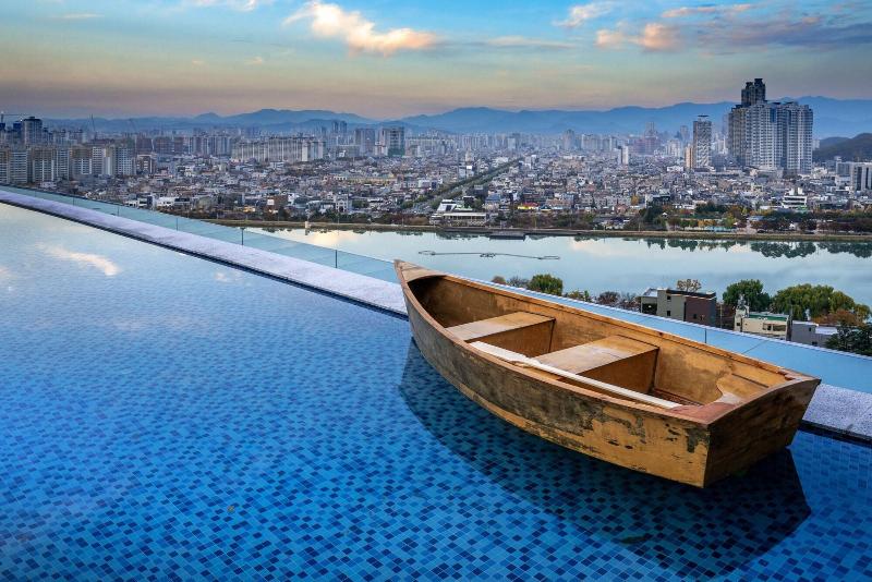 בית מלון כפרי Susung Spa Resort