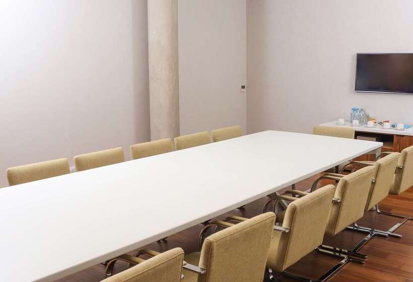 Almarena Madero Urbano Affiliated By Melia