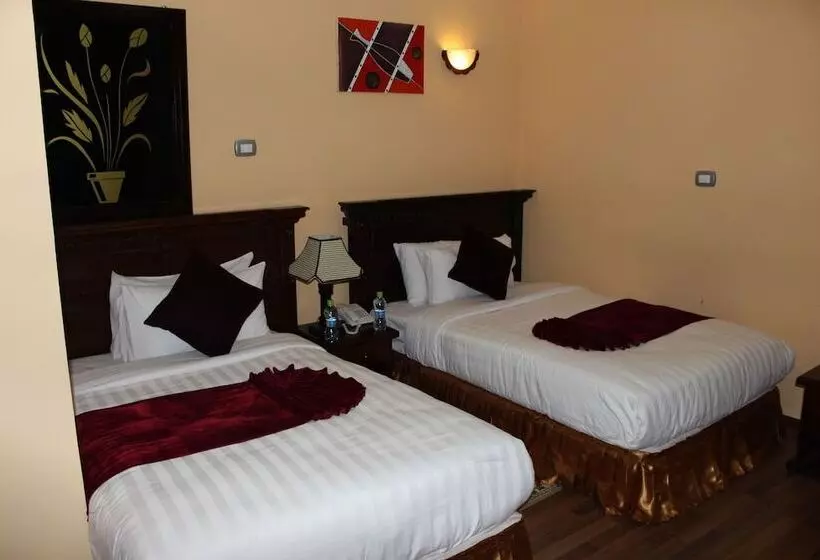 Oasis Hotel Apartment