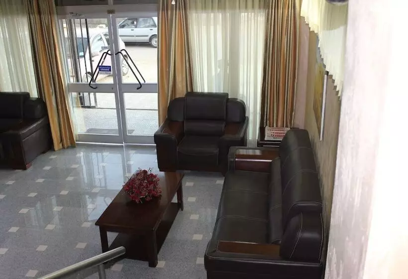 Oasis Hotel Apartment