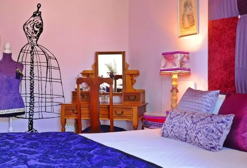 펜션 Aan De Doorns Guesthouse