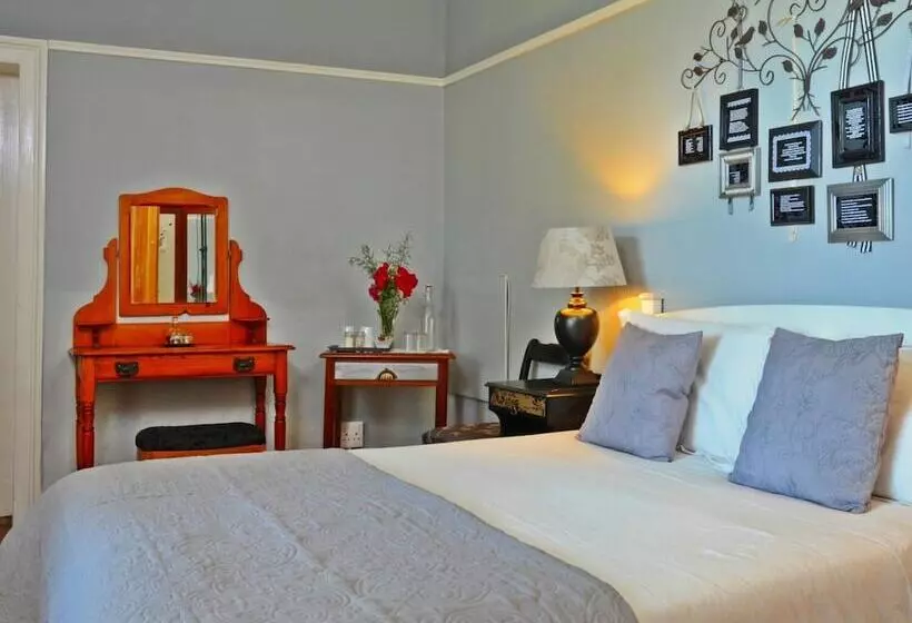 펜션 Aan De Doorns Guesthouse