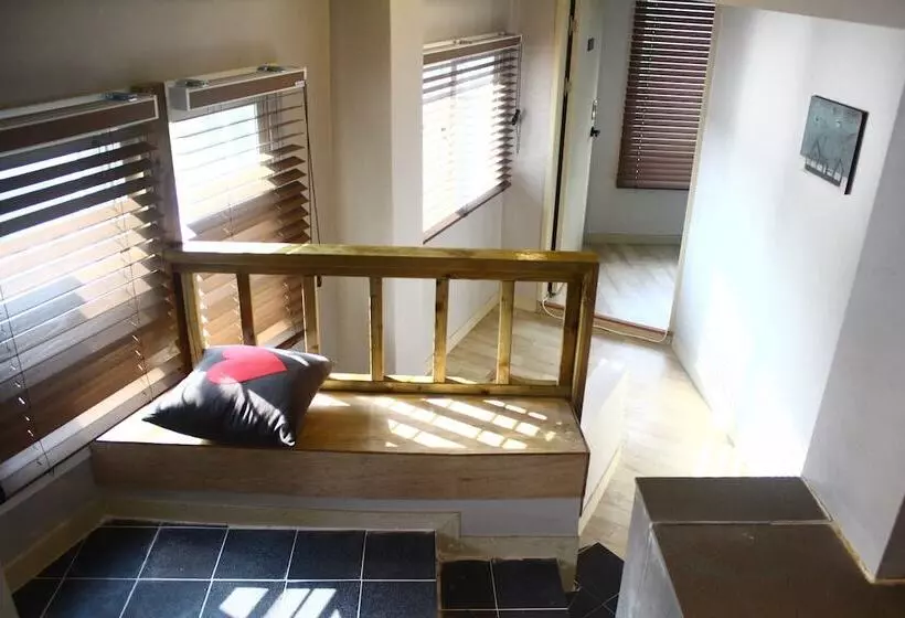 Pensão Plan A Hostel