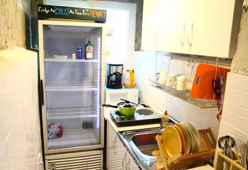 Pensão Plan A Hostel