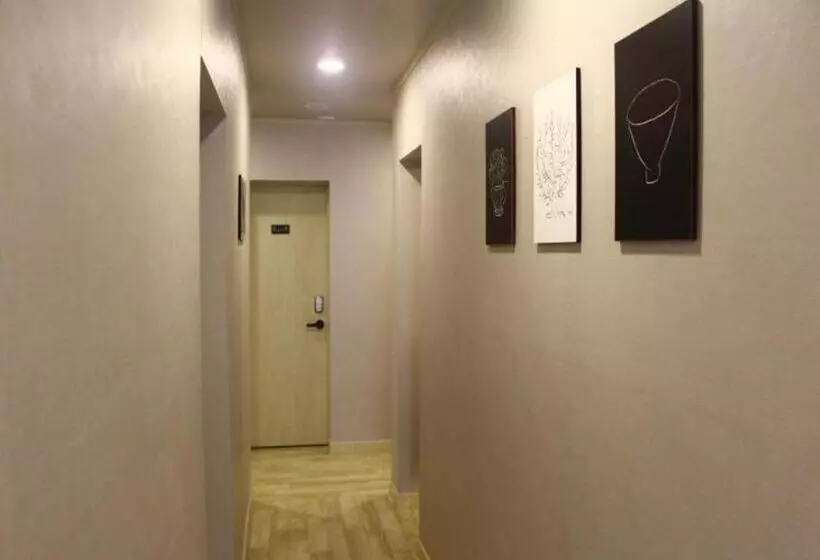 Pensão Plan A Hostel