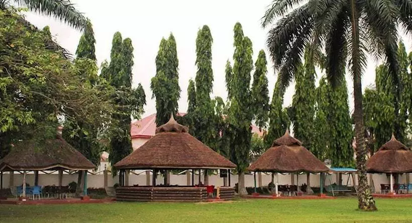 Randolph Hotel & Resort