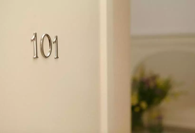 ベッドアンドブレックファースト Casa Vacanze Woodhouse