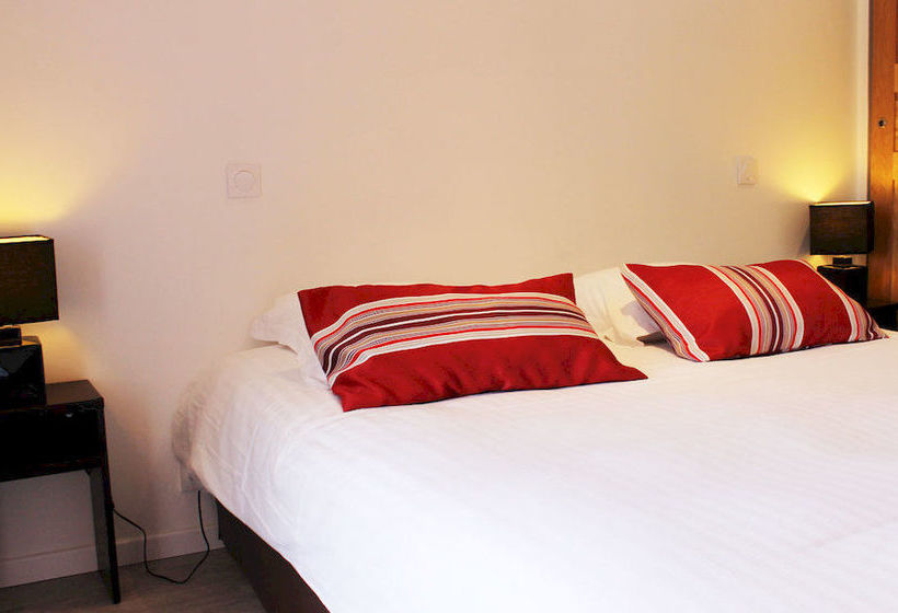 تختخواب و صبحانه La Maison De Bayeux