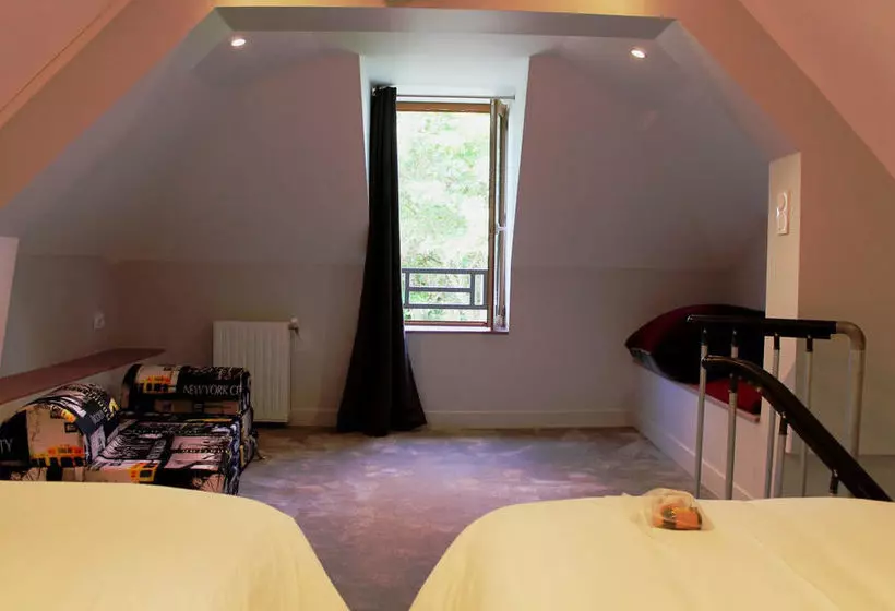 تختخواب و صبحانه La Maison De Bayeux