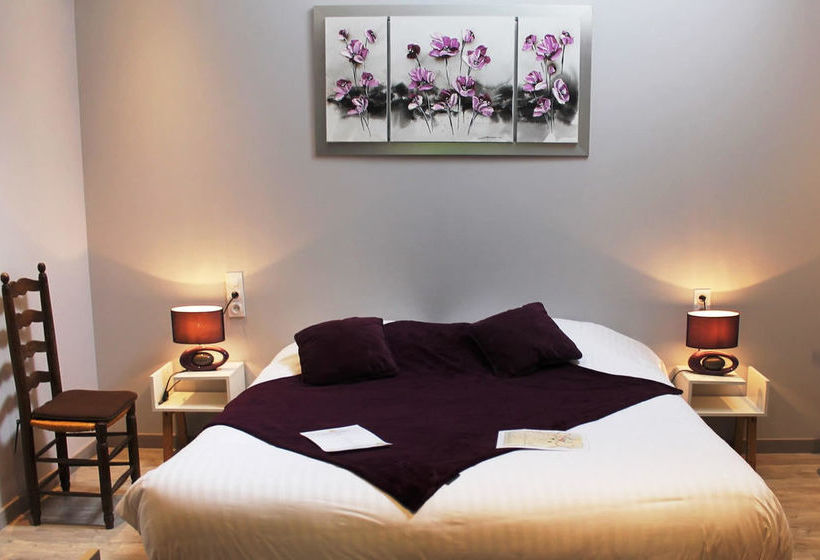 تختخواب و صبحانه La Maison De Bayeux