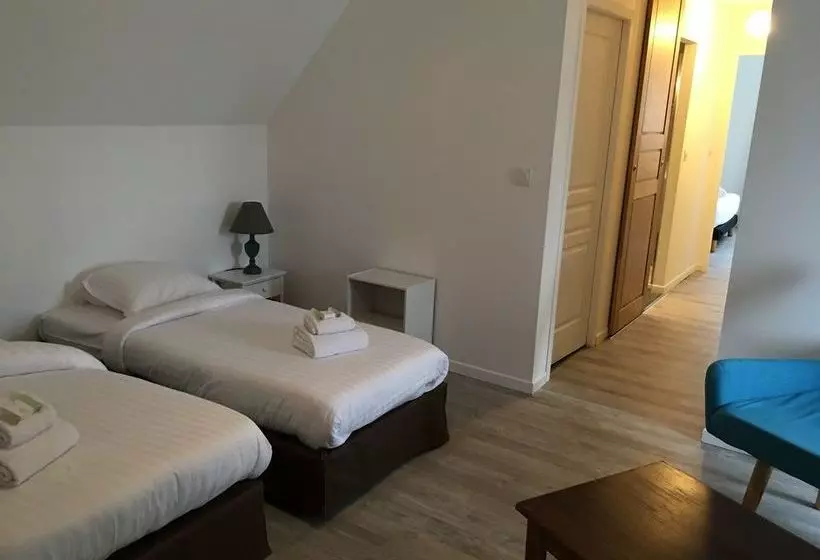 تختخواب و صبحانه La Maison De Bayeux