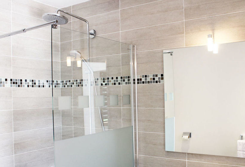 تختخواب و صبحانه La Maison De Bayeux