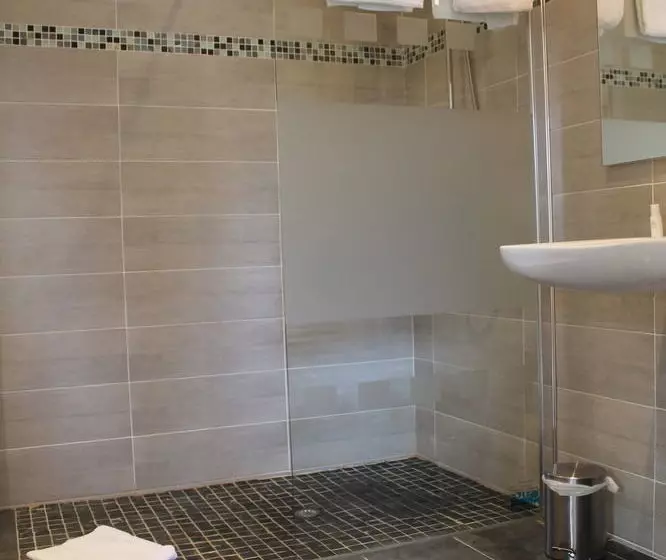 تختخواب و صبحانه La Maison De Bayeux