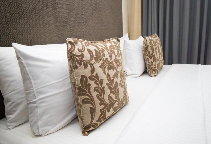 Отель Colombo House By Ceilao Villas