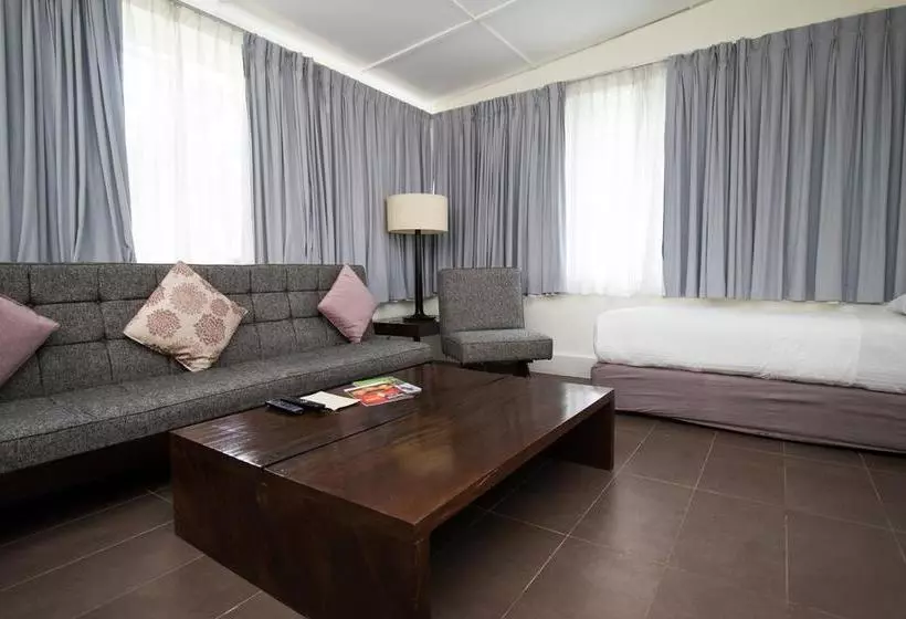 호텔 Colombo House By Ceilao Villas