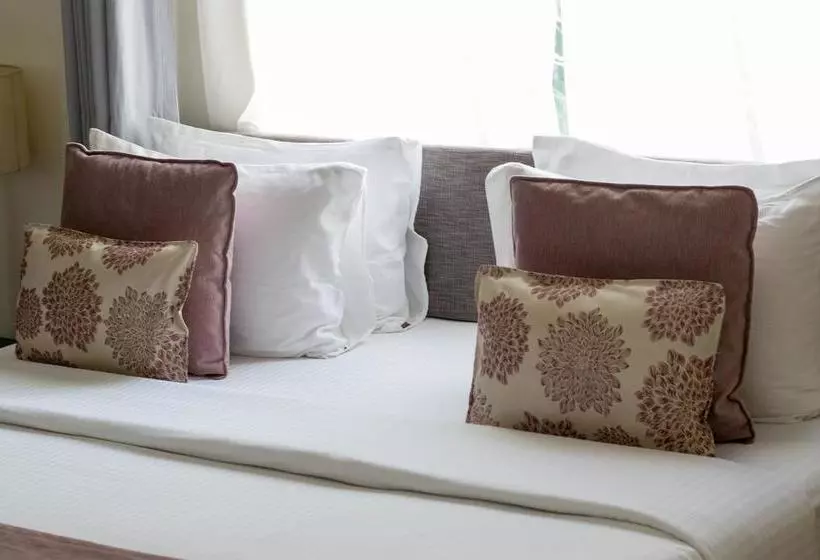 호텔 Colombo House By Ceilao Villas