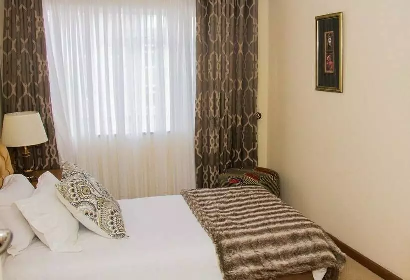 Eden Villas