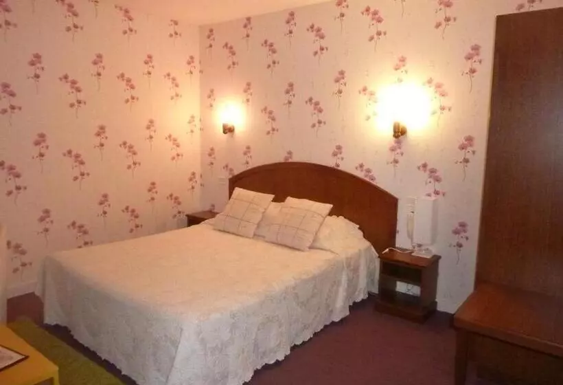 Отель A La Renommee