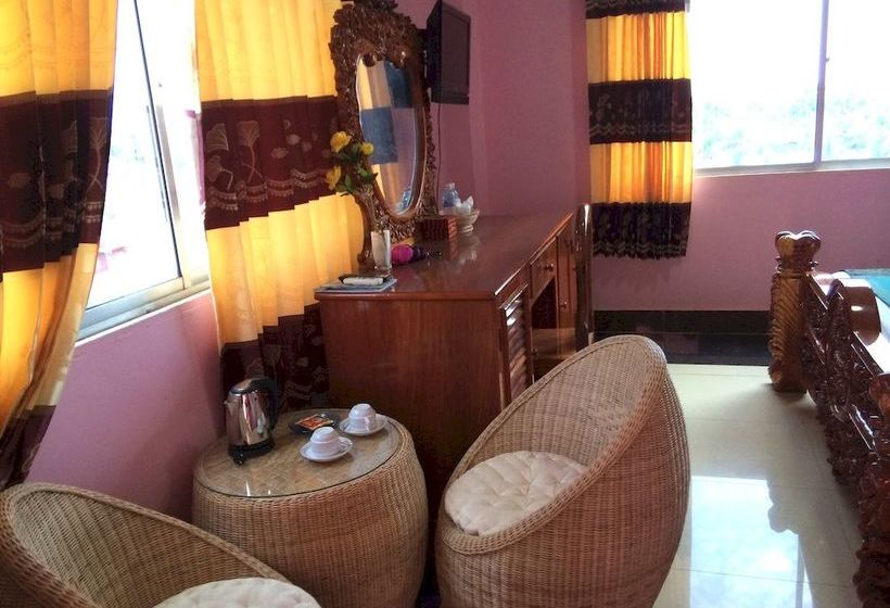 Отель Battambang Lotus