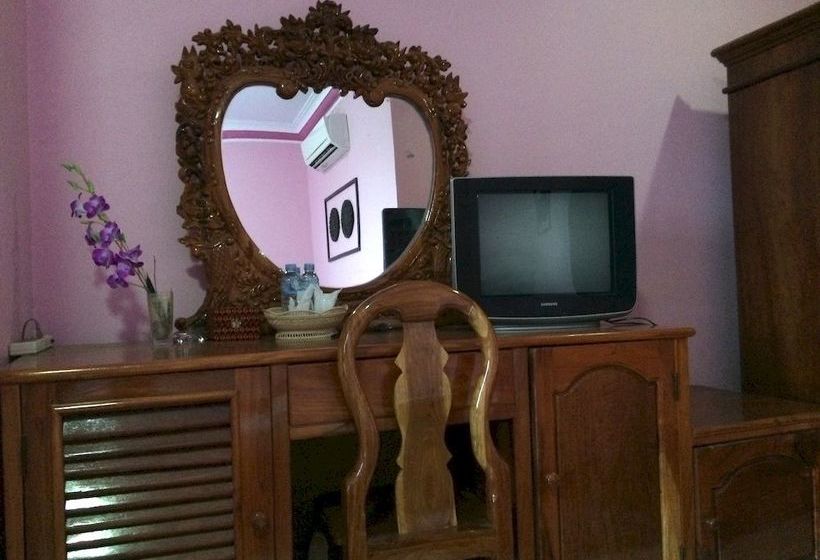 Отель Battambang Lotus