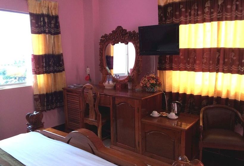 Отель Battambang Lotus