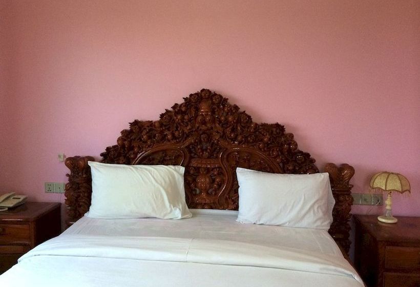 Отель Battambang Lotus