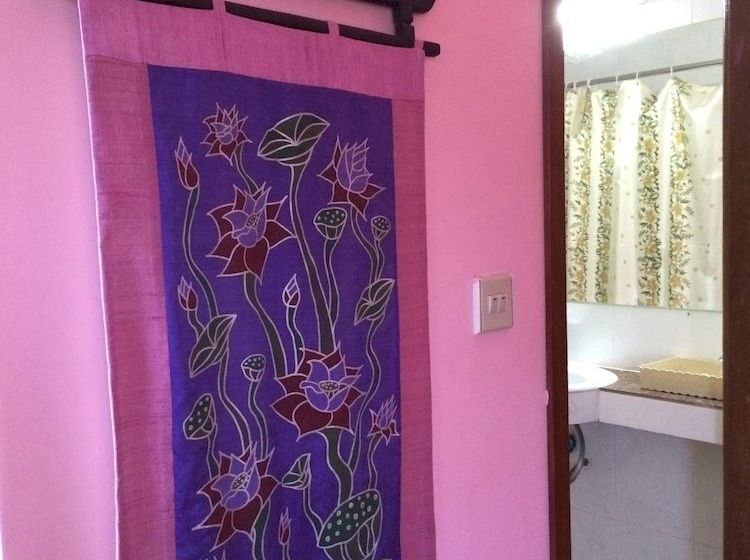 Отель Battambang Lotus