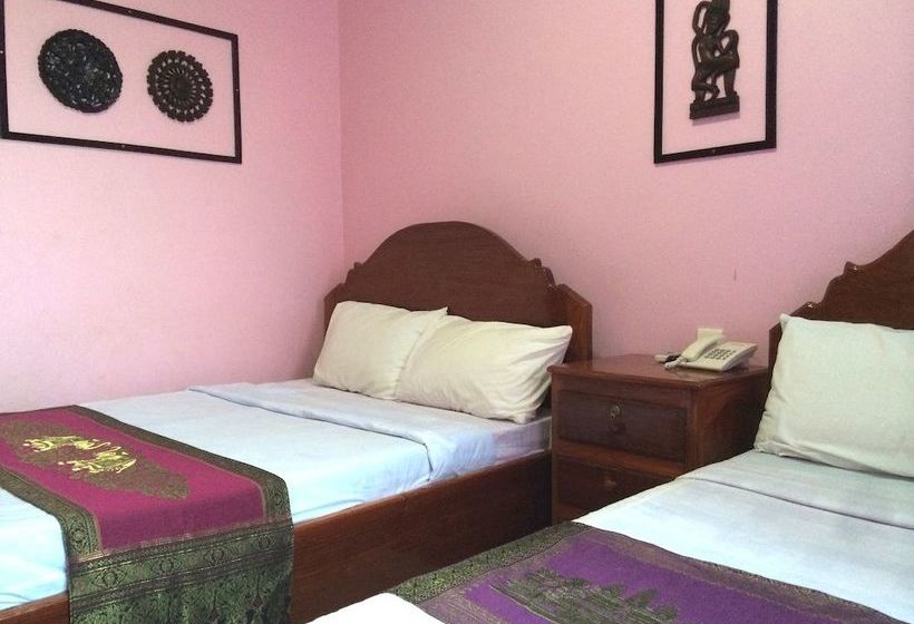 Отель Battambang Lotus
