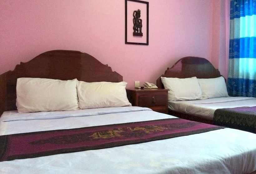 Отель Battambang Lotus