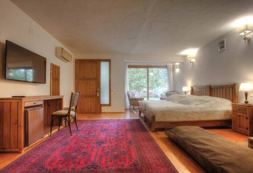 Отель Ephesus Lodge