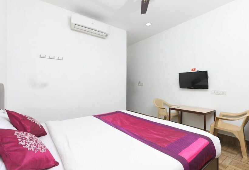 בית מלון כפרי Flagship Raaj Residency